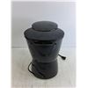 Image 3 : Black & Decker Coffee Machine - Powers On, As Is