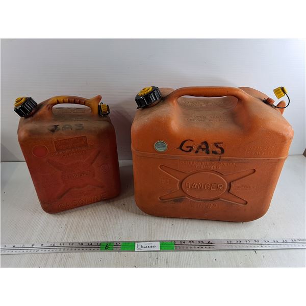 5 &  2 1/2 Gal Jerry Cans - Cannot Ship