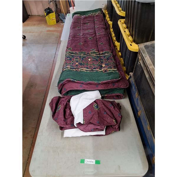 King Size Comforter & Bed Sheet 92" x 86", Cannot Ship