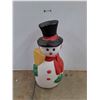 Image 1 : *Light Up Outdoor Christmas Decor 40", Cannot Ship