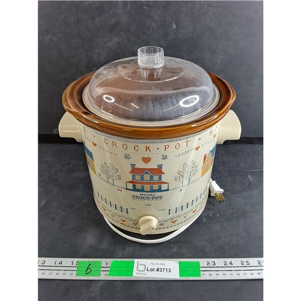 Rival Crock Pot Slow Cooker - As Is