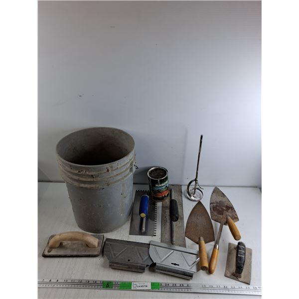 Power Drill Mixer Attachment, Drywall Tools, Plastic Bucket 15" x 12", Misc, Pickup Preferred