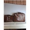 Image 1 : *(2) Samsonite Leather Suitcase Up tp 25"x20" (Cannot Ship)