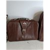 Image 2 : *(2) Samsonite Leather Suitcase Up tp 25"x20" (Cannot Ship)