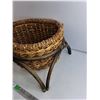 Image 3 : Woven Wicker Basket with Wooden Stand 19" x 15" x 12", Pickup Preferred