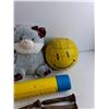 Image 4 : 12V Air Compressor, Plush Toy, Volleyball, Baseball Glove, Rail Nails, Water Gun