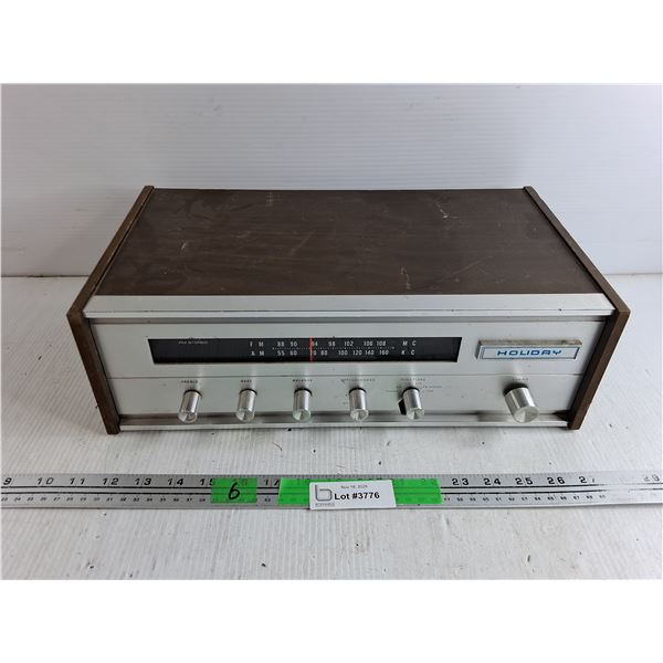 Vintage Holiday FM Stereo - As Is
