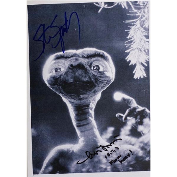 E.T. the Extra-Terrestrial Steven Spielberg and Matthew De Meritt facsimile signed movie photo