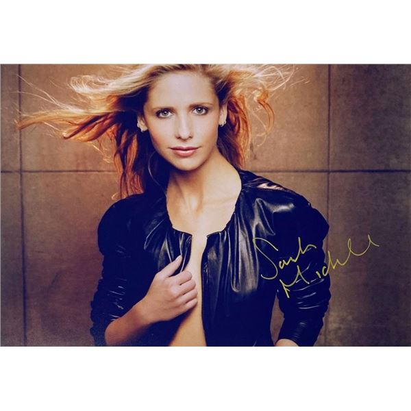 Sarah Michelle Gellar facsimile signed photo