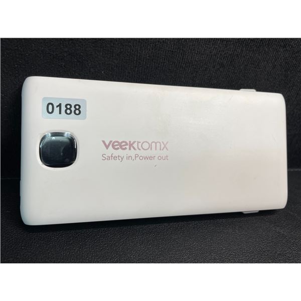 1 Veektomx 10,000mAh Portable Power Bank/Charger w/ Built-in Cables - No Box/Open Box