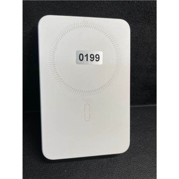 1 ESR Kickstand Wireless Power Bank (10,000mAh) Portable Charger - No Box