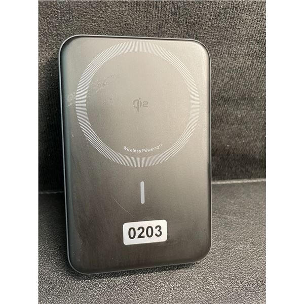 1 ANKER MagGo Wireless PowerIQ Power Bank (10,000mAh) - No Box/Open Box