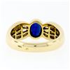 Image 7 : Trevi 18k Yellow Gold 1.90 ctw Oval Sapphire & Baguette Diamond Ring