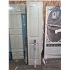 Image 3 : 36″ JELD-WEN 2-Panel Bifold Door With 36-Inch ONWARD Hardware Kit