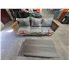 Image 4 : Verona Rattan Outdoor 5-Piece Furniture Set with Sofa, Chairs, and Coffee Table – ***Minor 