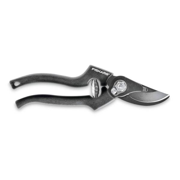 Fiskars UltraSharp Bypass Pruner With Hardened Steel Blades