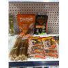 Image 1 : Lot of Pet Supplies Set With Treats and Undercoat Shedding Tool
