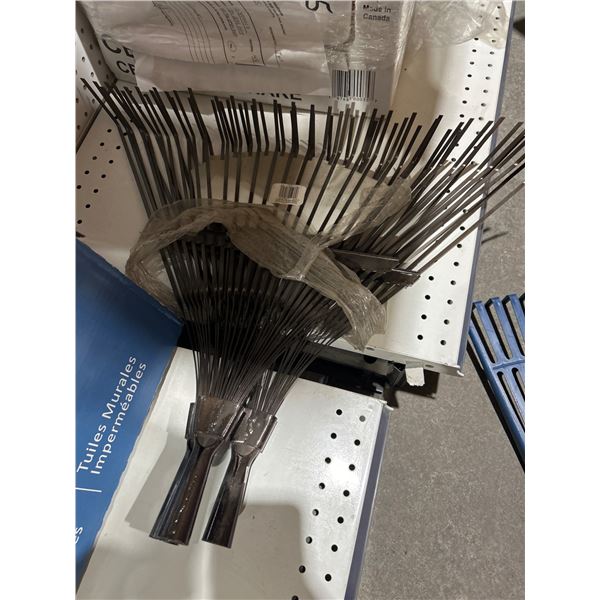Lot of 4 Garden Head Rakes Including Plastic and Metal Heads **NO Poles**