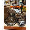 Image 2 : Kirkland Signature 10-Piece Stainless Steel Cookware Set **May vary From Stock Pic**