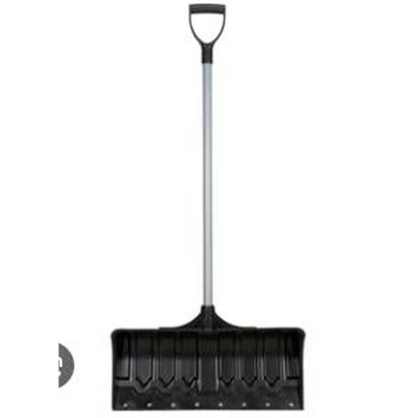 Co-op Gold Snow Pusher 21 Inch with Steel Wear Strip