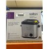 Image 2 : Salton Compact Deep Fryer Stainless Steel 1.0 Quart Capacity