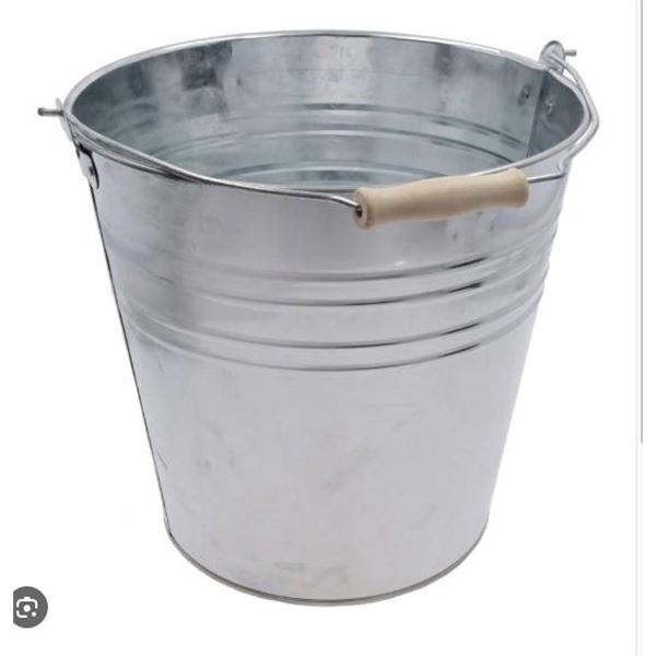 Lot of 4 – 15L Galvanised Steel Bucket with Carry Handle