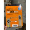 Image 3 : 1.75-Inch Barbed Fence Staples and Electric Bungy Gate Kit by Gallagher