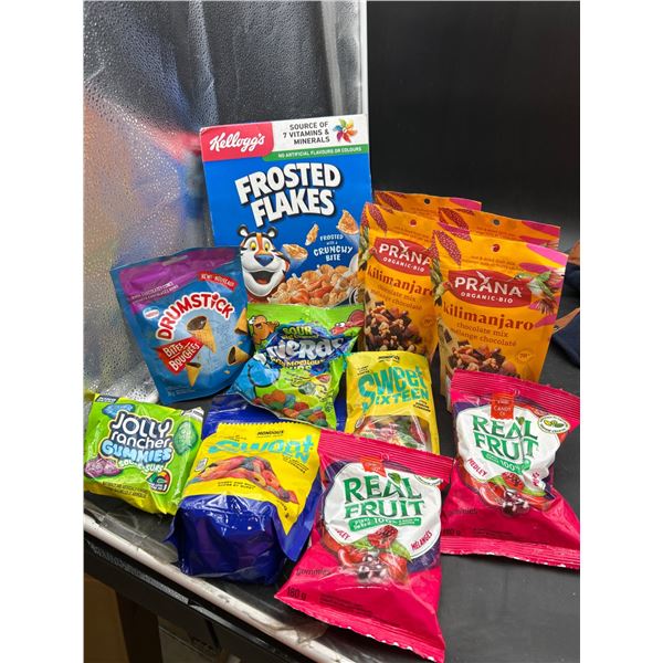 Snack Lot Featuring Kellogg’s Frosted Flakes and Prana Organic Fruit Mix