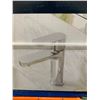 Image 3 : Landon & Co. Single-Handle Bathroom Faucet in Chrome Finish