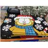 Image 2 : Garfield Holiday Decorative Mat with Snowflakes, 22.5in x 38in LOT OF 2