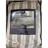 Image 2 : Comfy Bamboo World Graham Comforter Set King Size, 7 Pieces