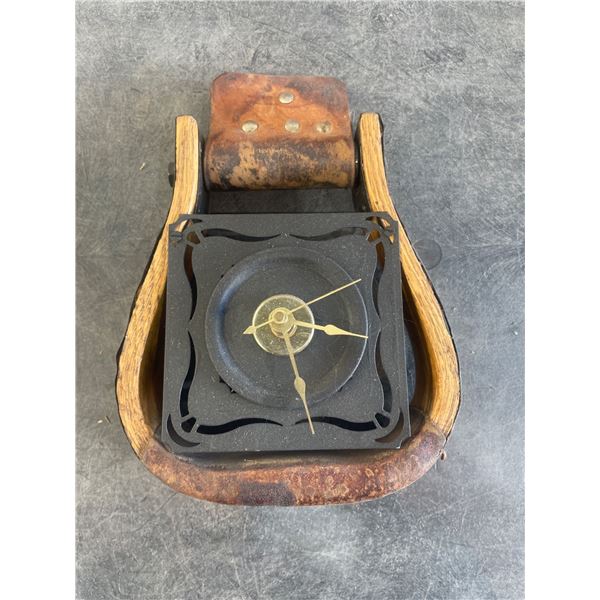 Equestrian-Themed Clock with Horseshoe and Rustic Wooden Frame