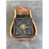 Image 1 : Equestrian-Themed Clock with Horseshoe and Rustic Wooden Frame