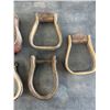 Image 4 : 7 Leather And Metal Horse Stirrups