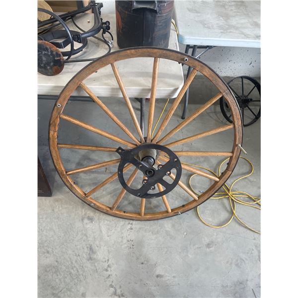 19th-Century Wooden Wagon Wheel with Metal Hub and Gear Attachment