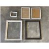 Image 1 : 5 Wooden Frames in Assorted Sizes and Colors