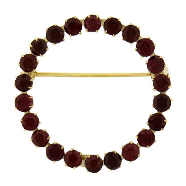 Vintage Retro 14k Yellow Gold 3.3 ctw Round Prong Set Garnet Wreath Circle Brooc