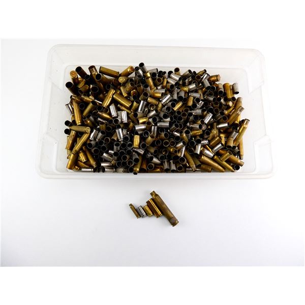 NON-PRIMED ASSORTED BRASS AND NICKEL CASES LOT