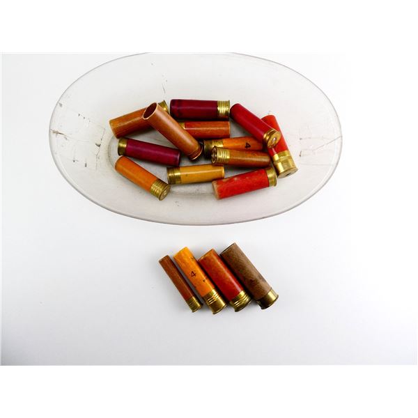 COLLECTIBLE ASSORTED DOMINION SHOT SHELL AMMO AND PRIMED SHOT SHELL HULLS LOT