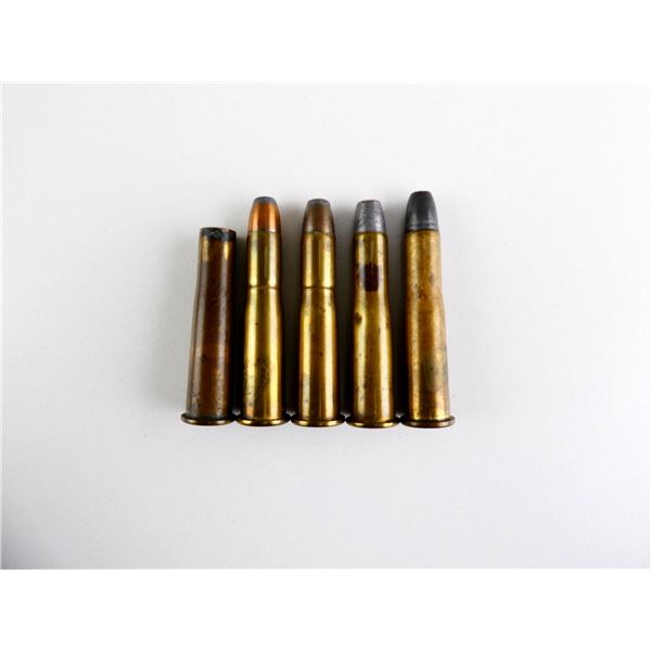 COLLECTIBLE ASSORTED .38-56 WIN AMMO AND NON-PRIMED BRASS CASE LOT