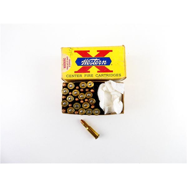COLLECTIBLE ASSORTED .25-20 WIN AMMO AND NON-PRIMED BRASS CASES LOT