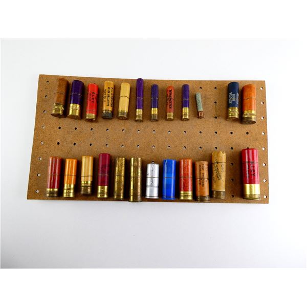 ASSORTED SHOT SHELL AMMO AND DUMMY RND DISPLAY BOARD LOT