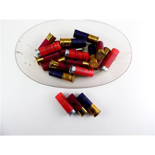 ASSORTED 12 GAUGE 2 3/4" SHOT SHELL AMMO LOT