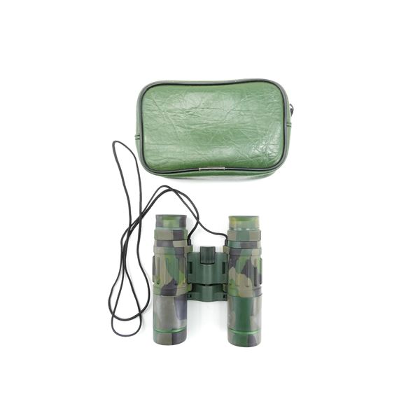 UNKNOWN 10 X 25 CAMO BINOCULARS