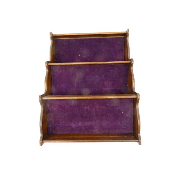 UNKNOWN 3-TIER DISPLAY CASE