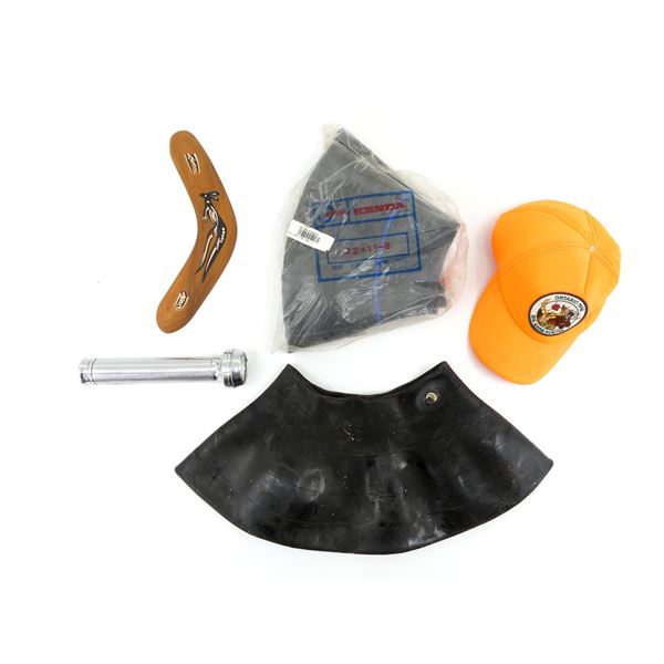 ASSORTED OUTDOORS LOT