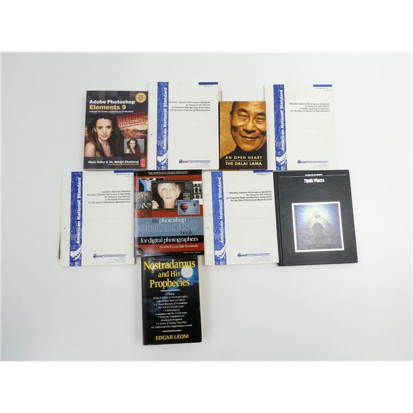 ASSORTED BOOKS LOT