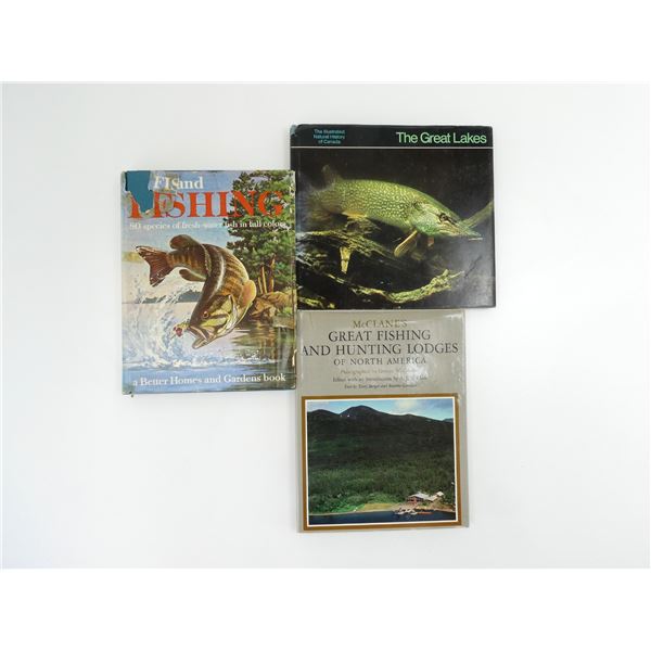 ASSORTED FISHING BOOKS LOT