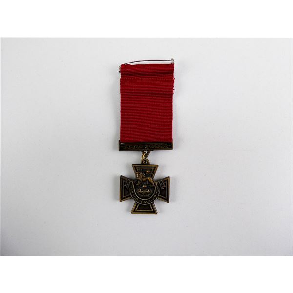 REPRODUCTION BRITISH MILITARY VICTORIA CROSS MEDAL