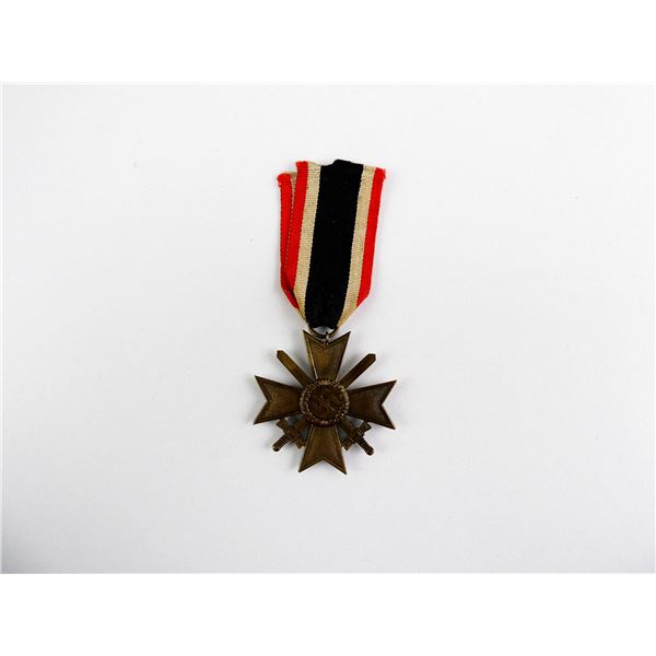 WWII GERMAN MILITARY WAR MERIT CROSS